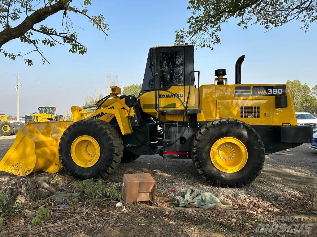 Komatsu WA 380 Carregadeiras de rodas