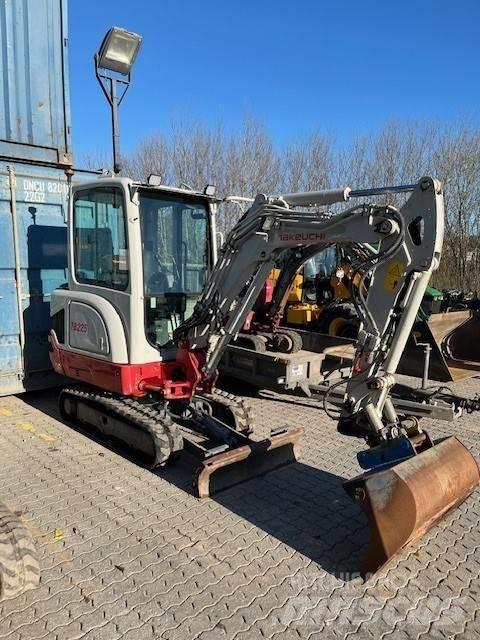Takeuchi TB 225 Miniescavadeiras