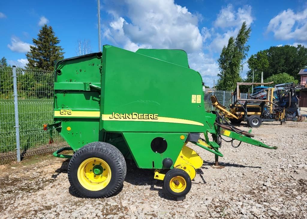 John Deere 578 Enfardadeira de rolos