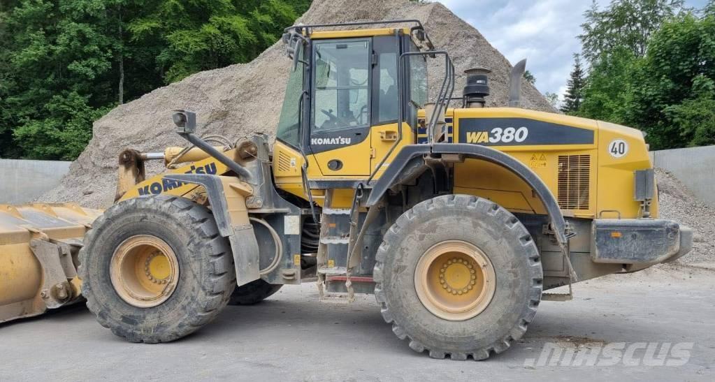 Komatsu WA 380 Carregadeiras de rodas