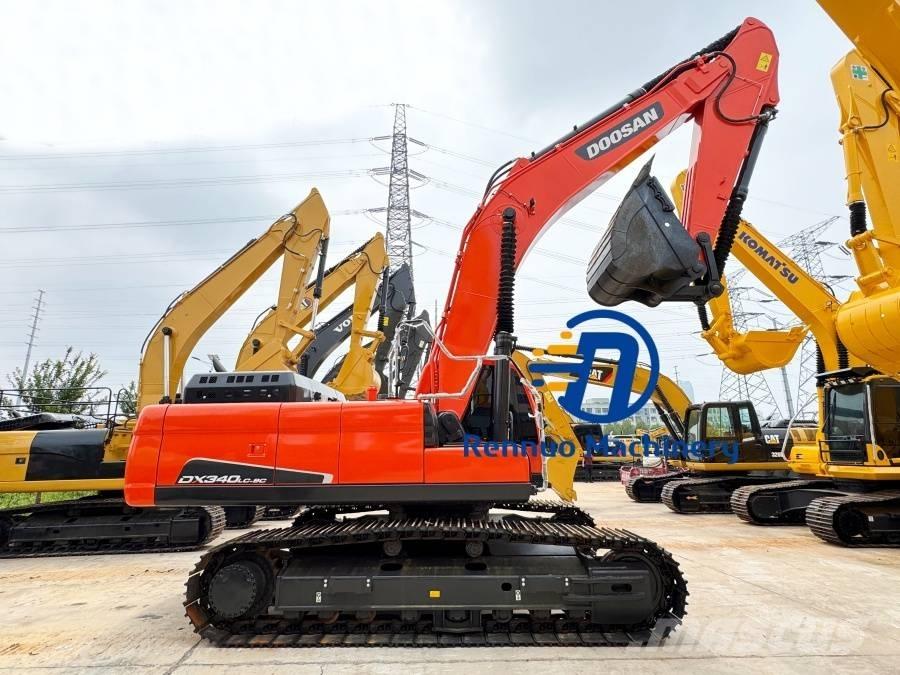 Doosan DX 340 Escavadeiras de esteiras
