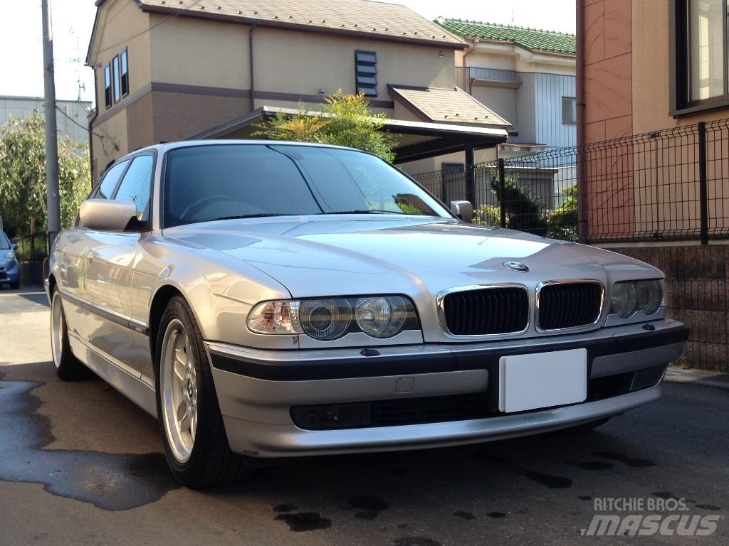 BMW GH-GG35 Automóvel