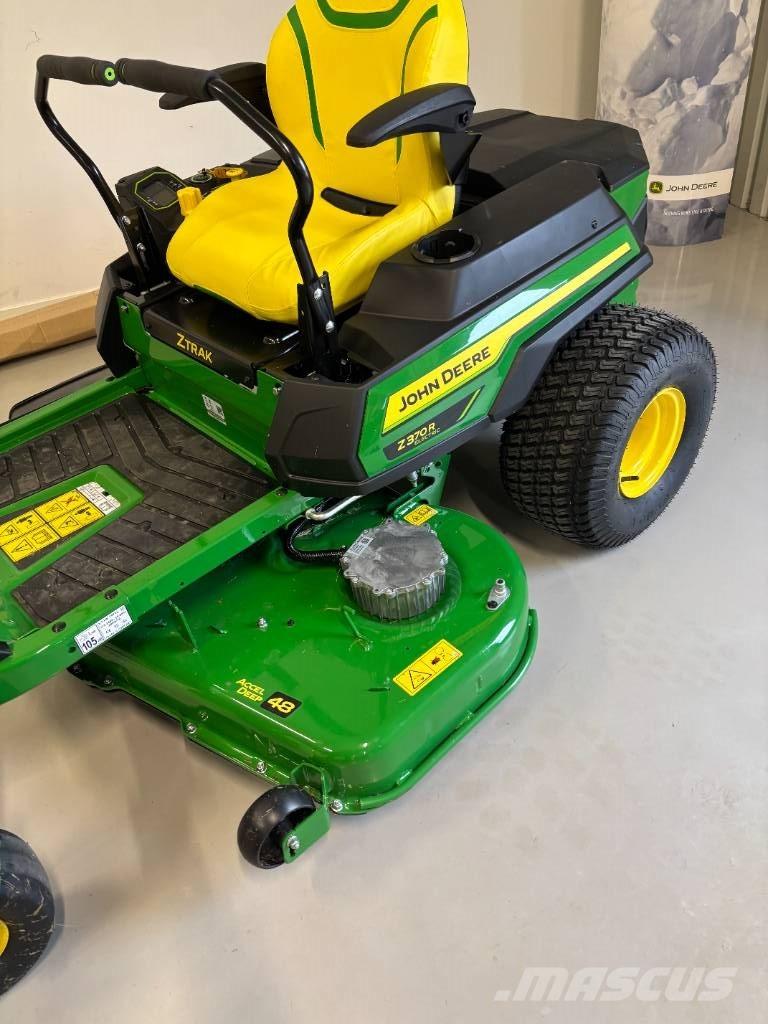 John Deere Z370R Corta-Relvas Riders
