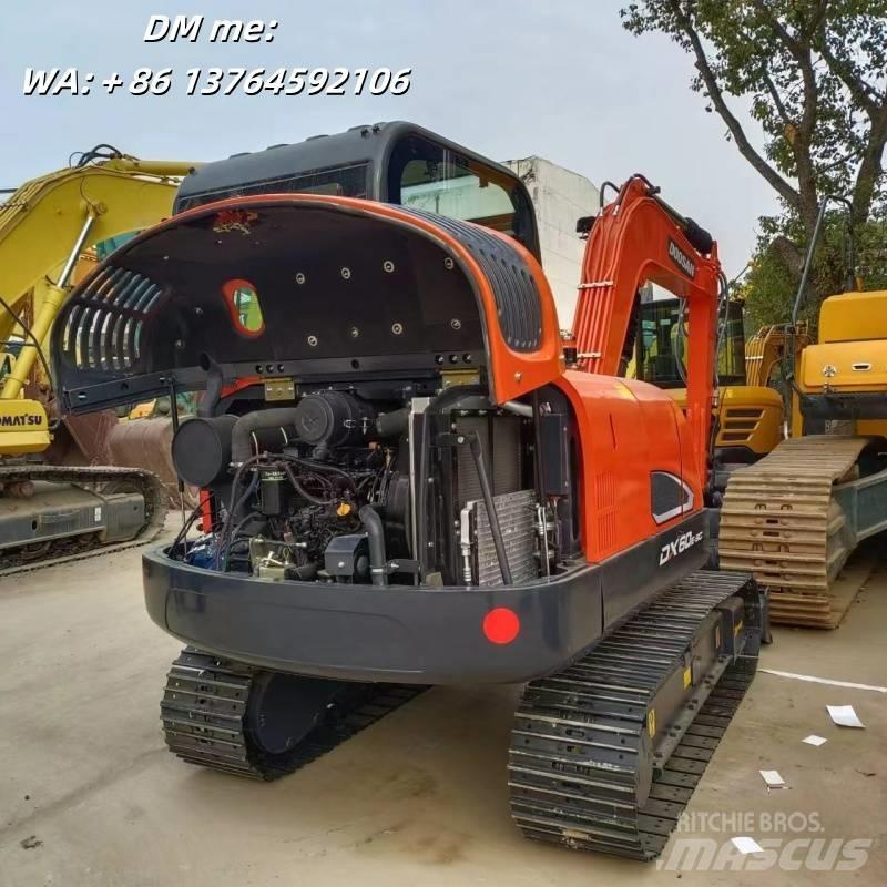 Doosan DX60 Escavadeiras de esteiras