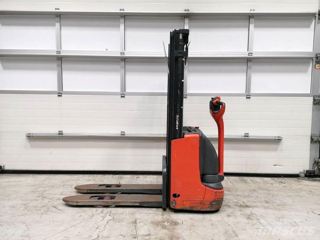 Linde L10 Empilhador para operador externo