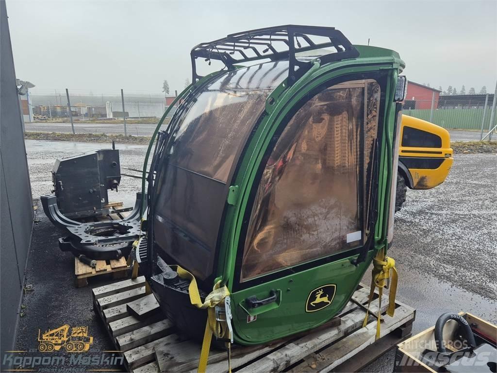 John Deere 1270G Cabina