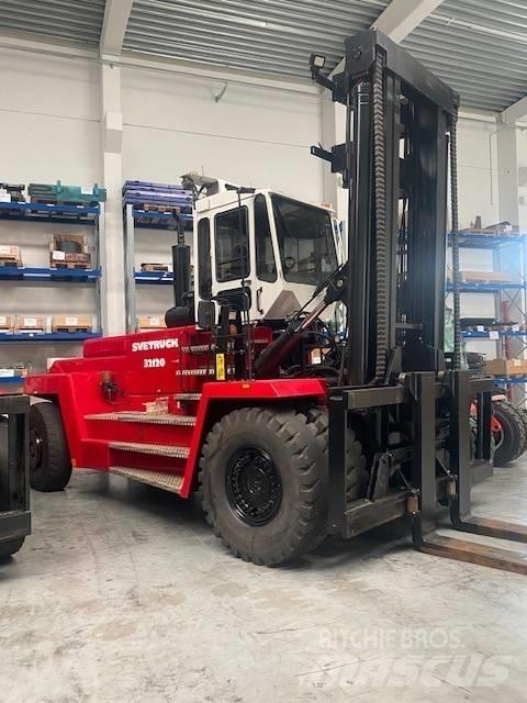 Svetruck 32-120 Empilhadores Diesel