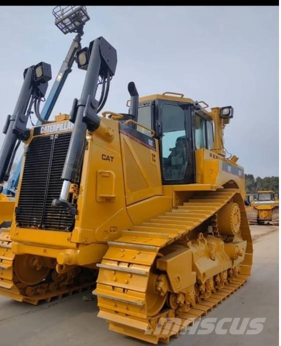CAT D 8 N Dozers - Tratores rastos