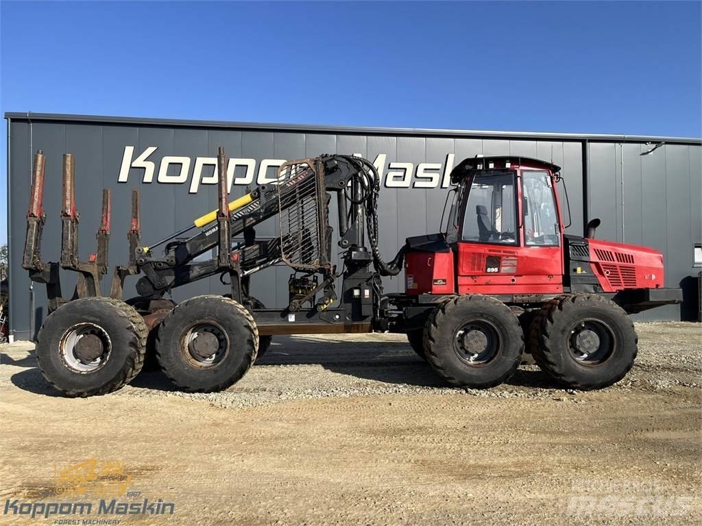 Komatsu 895 Forwarders florestais