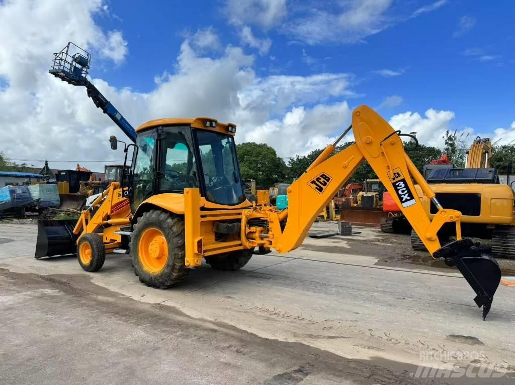 JCB 3 CX Retroescavadeiras