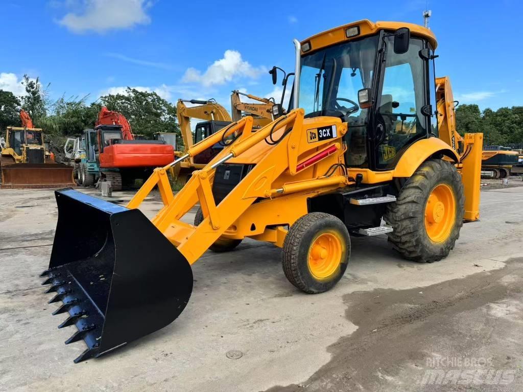 JCB 3 CX Retroescavadeiras