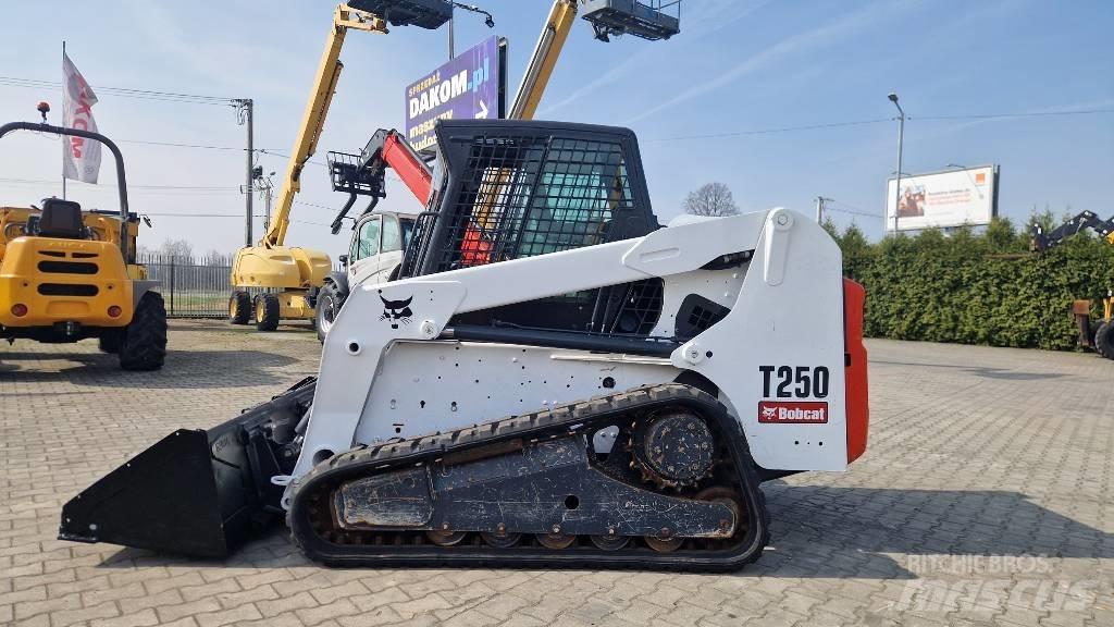 Bobcat T 250 Carregadoras de lagartas