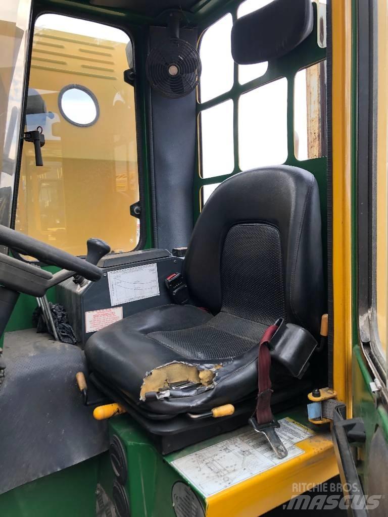 Combilift C 3000 Carregadores laterais