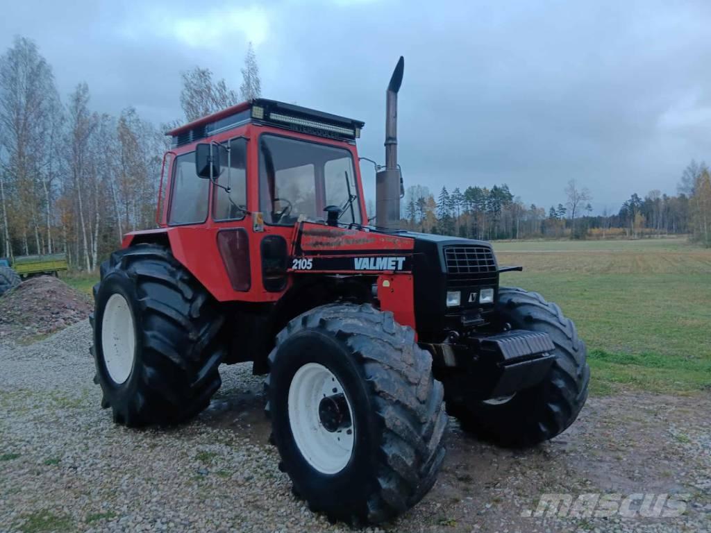 Valmet 2105 Tratores Agrícolas usados