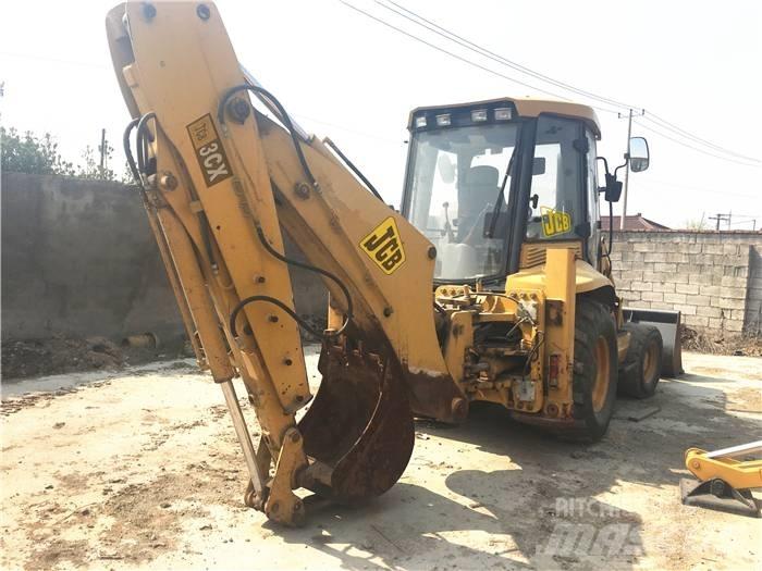 JCB 3 CX Retroescavadeiras