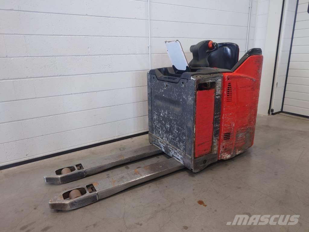Linde T20SP/131 Porta-paletes com plataforma