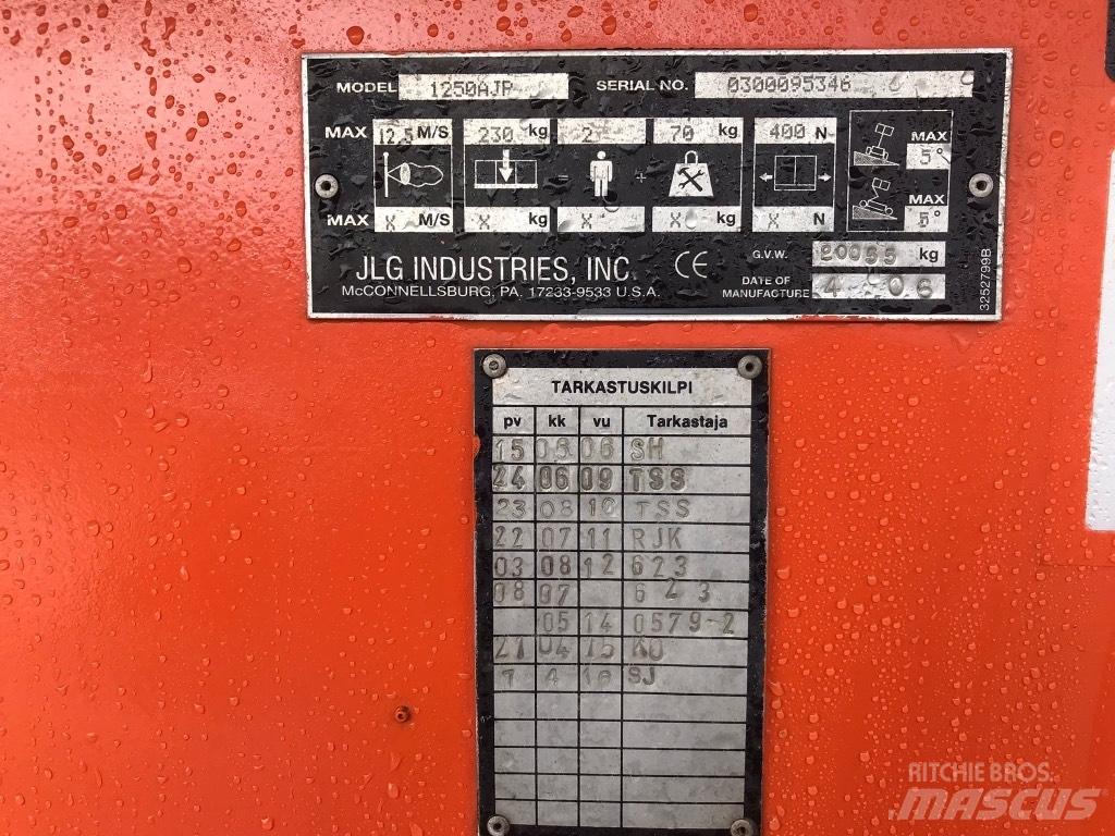 JLG 1250 AJP Elevadores braços articulados