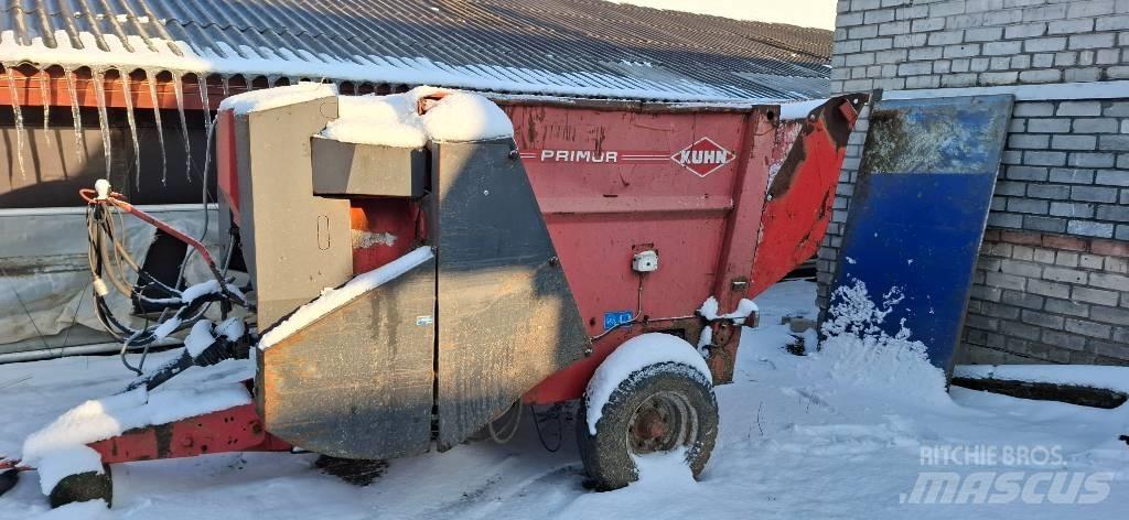 Kuhn Primor 3560 Cortadores, moinhos e desenroladores de fardos