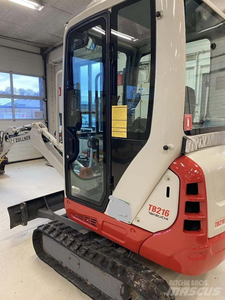 Takeuchi TB 216 Miniescavadeiras
