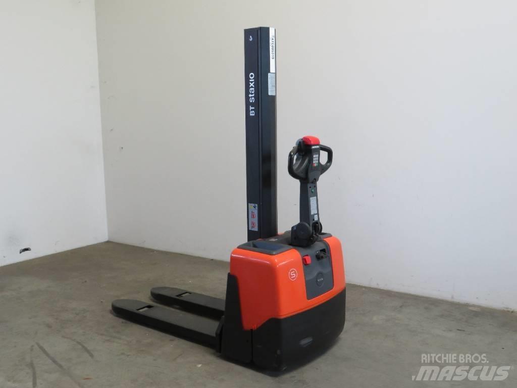 BT HWE 100 Empilhador para operador externo
