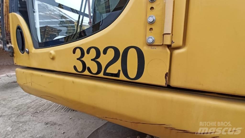 Komatsu PC240NLC-8 Escavadeiras de esteiras