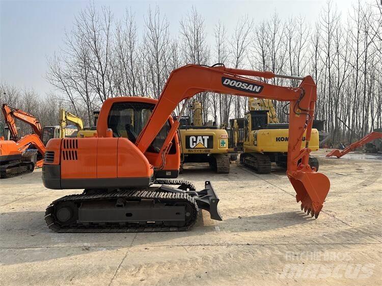 Doosan DX75 Miniescavadeiras