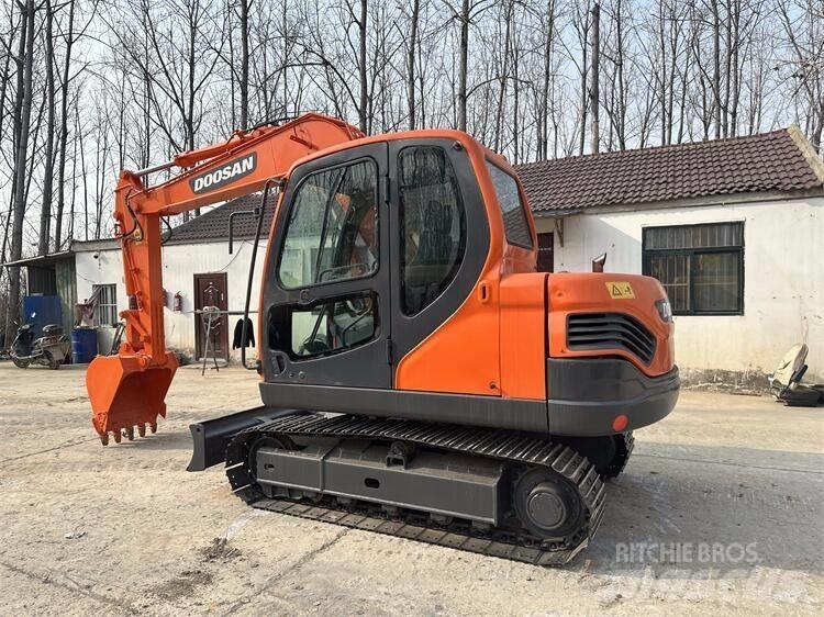 Doosan DX75 Miniescavadeiras