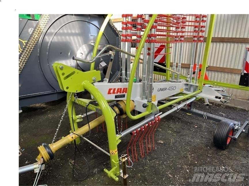 CLAAS Liner 450 Ancinho virador