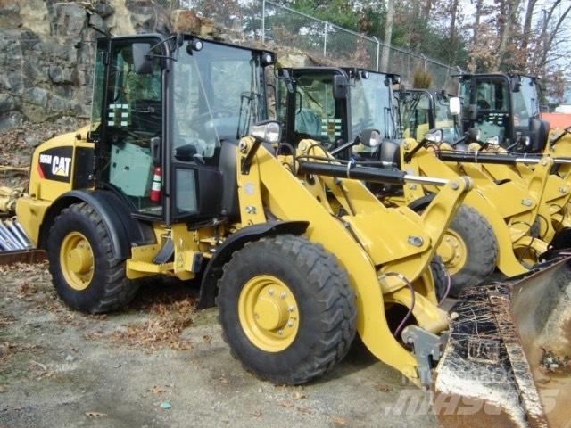 CAT 906 M Carregadeiras de rodas