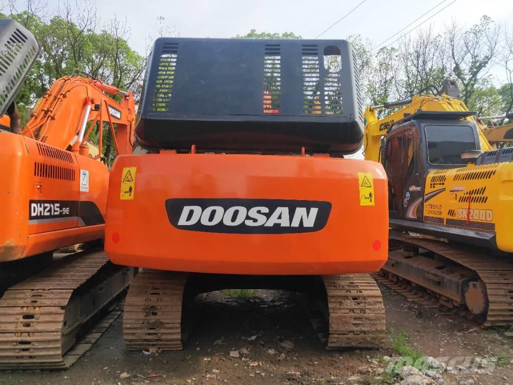 Doosan DH 215-9 Escavadeiras de esteiras