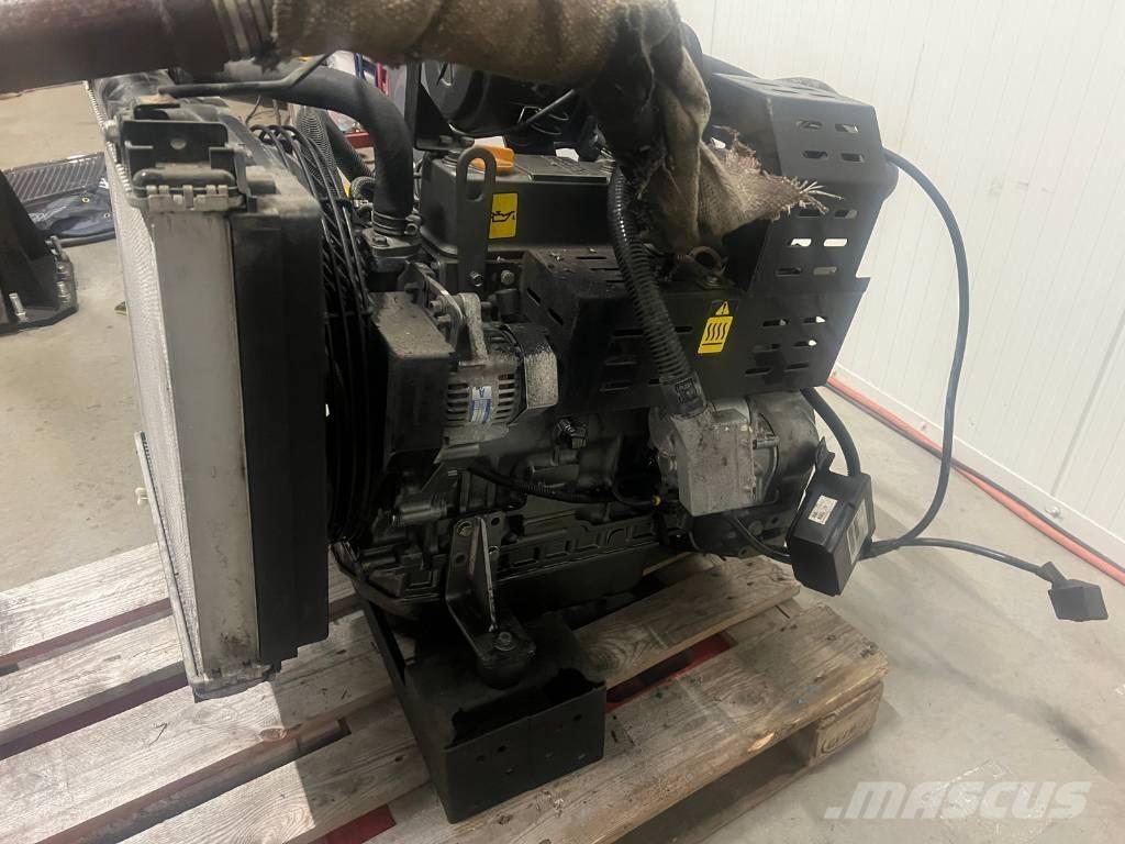 Yanmar 4TNV84T-GGEH Miniescavadeiras