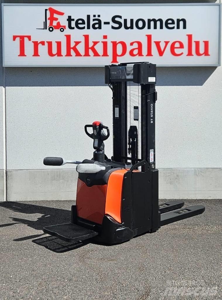 Toyota SPE 160 L Empilhador para operador externo