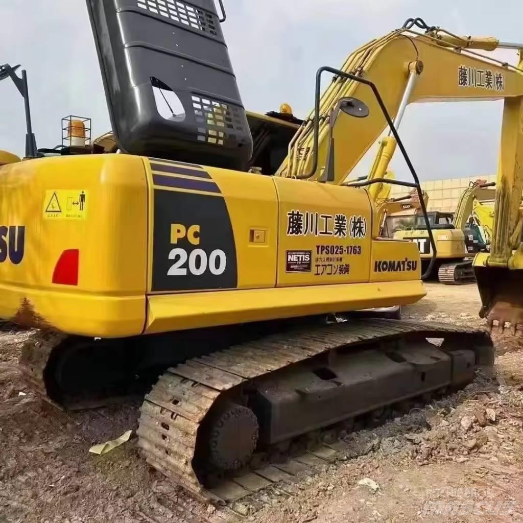 Komatsu PC 200 Escavadeiras de esteiras