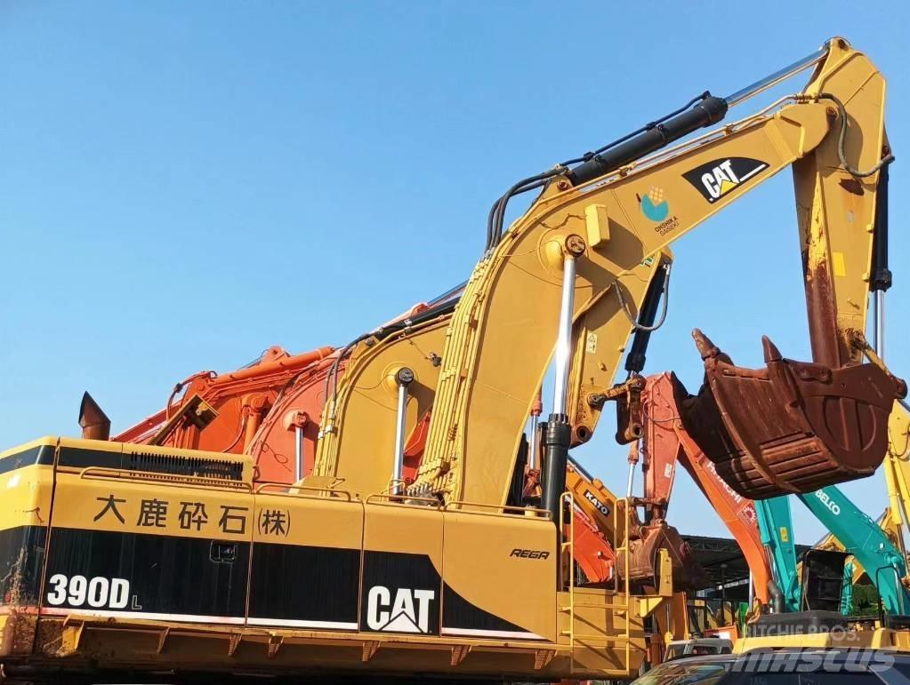 CAT CAT390DL Escavadoras Midi 7t - 12t