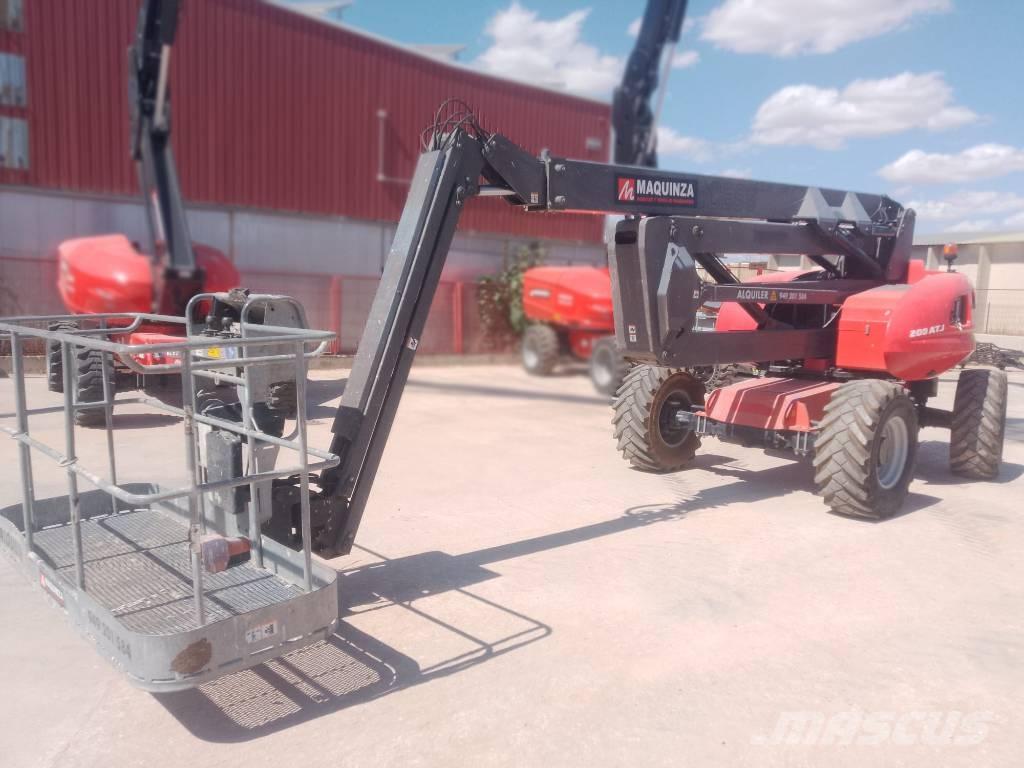 Manitou 200 ATJ Elevadores braços articulados