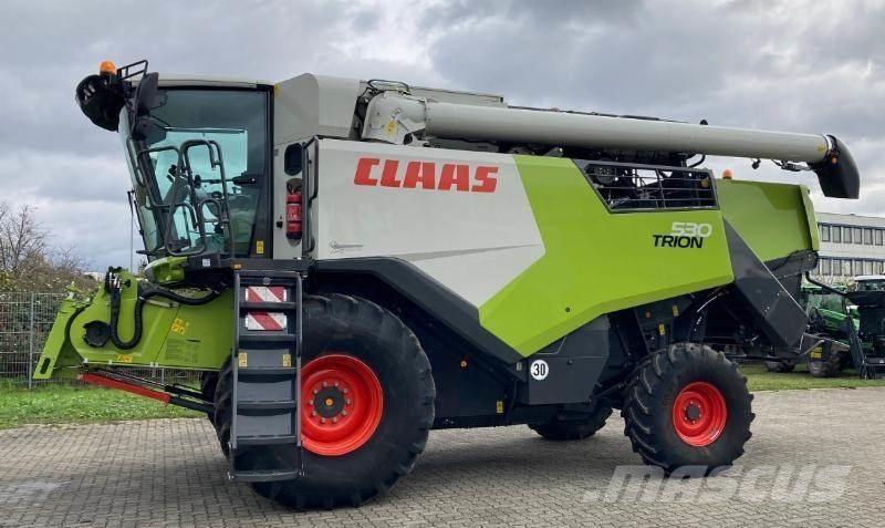 CLAAS TRION 530 Ceifeiras debulhadoras