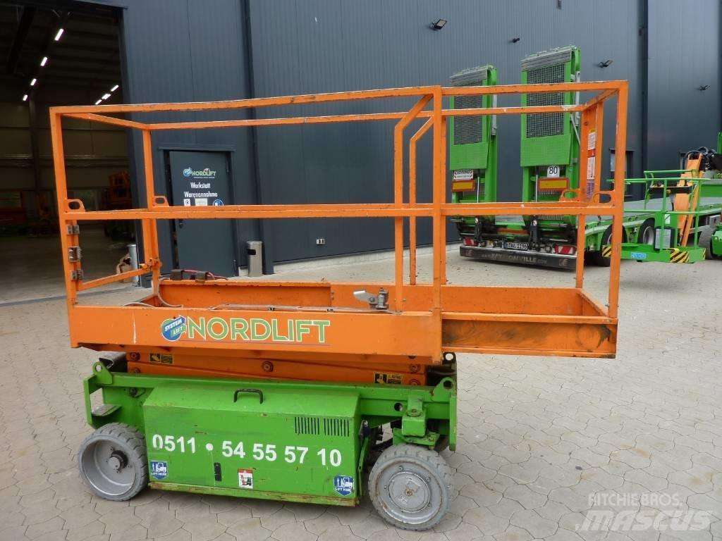 HAB S 66-8 E2WD Elevadores de tesoura