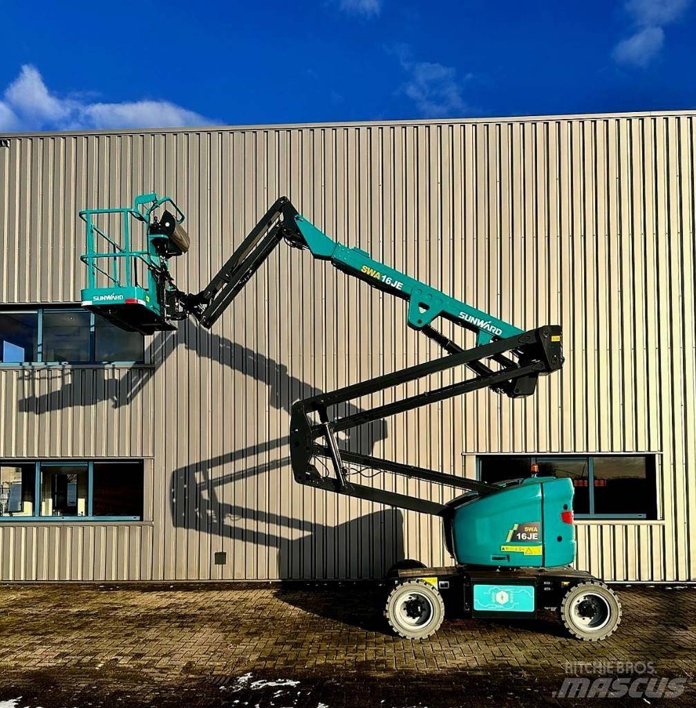 Sunward SWA16JE Elevadores braços articulados