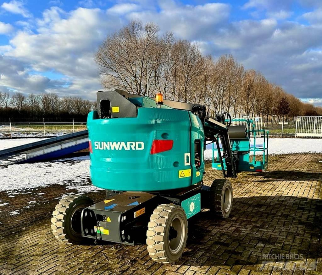Sunward SWA16JE Elevadores braços articulados