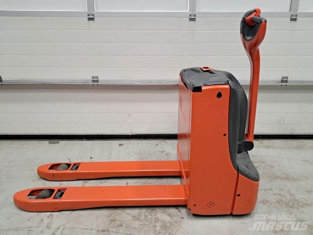 Linde T16 Porta palettes