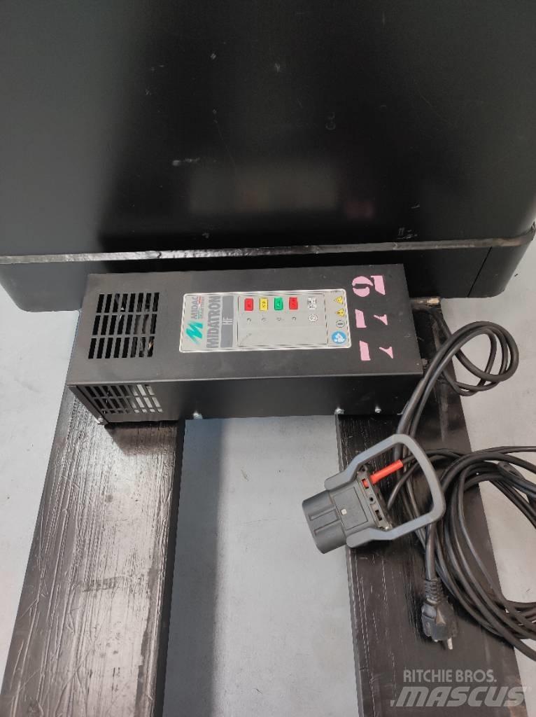 Yale MP20X FBW Porta-paletes com plataforma
