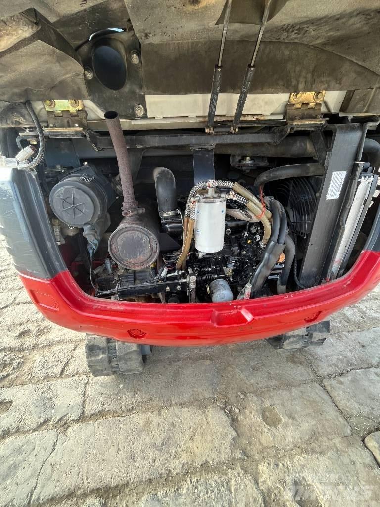 Takeuchi TB228 Miniescavadeiras