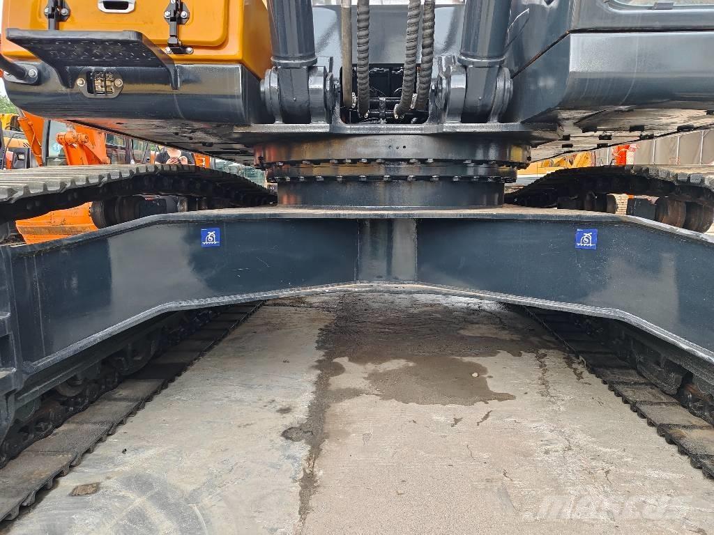 Hyundai R350LVS Escavadeiras de esteiras