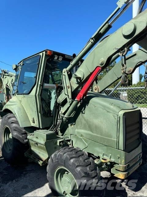 CAT 420E Retroescavadeiras