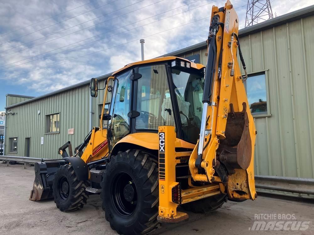 JCB 3CX Retroescavadeiras