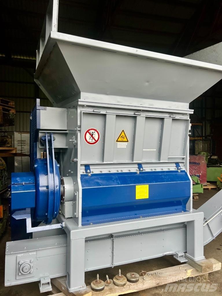 Lindner VEGA 1500 Trituradoras de lixo