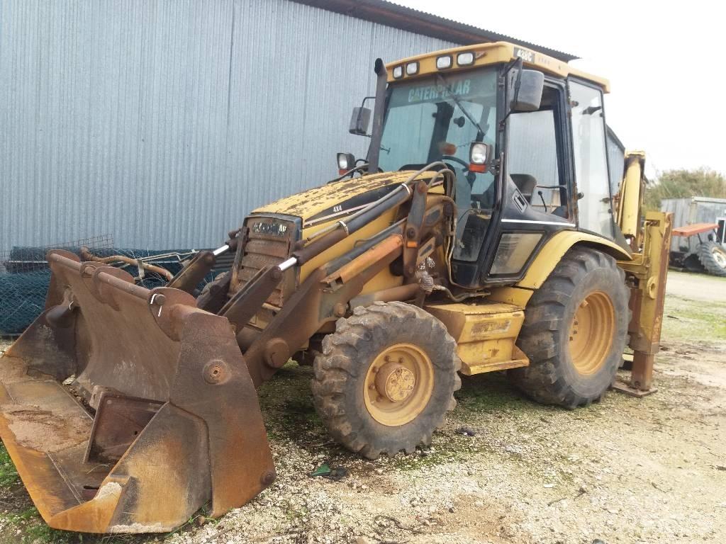 CAT 438C Retroescavadeiras