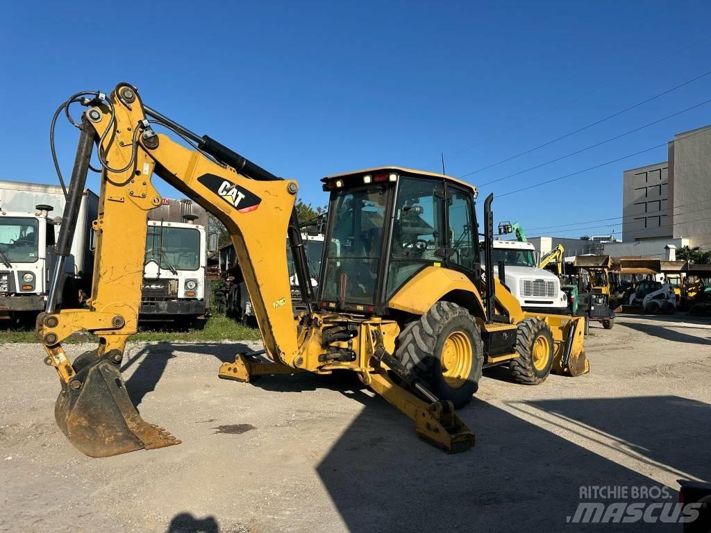 CAT 420F2 Retroescavadeiras