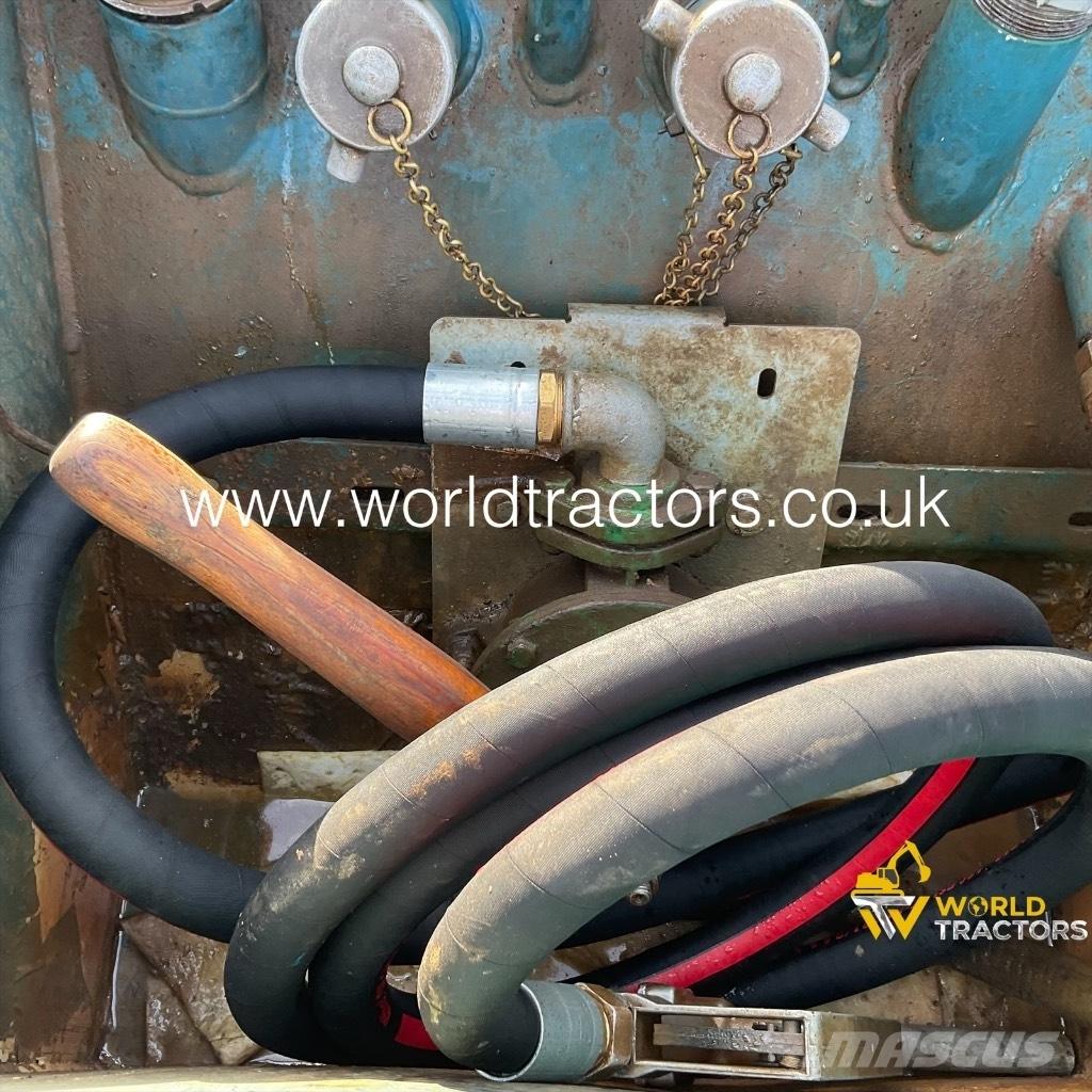  CONQUIP FUEL BOWSER Tanques de combustível e aditivos