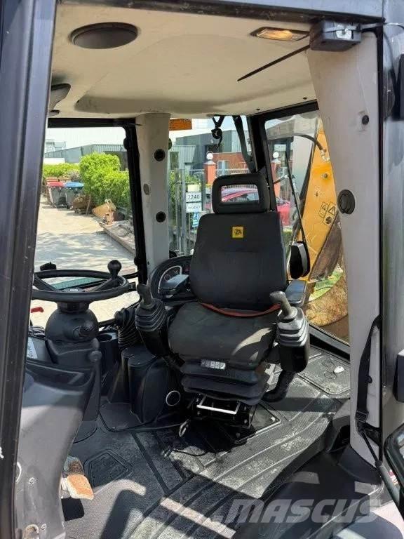 JCB 5CX (4CX 3CX) Retroescavadeiras